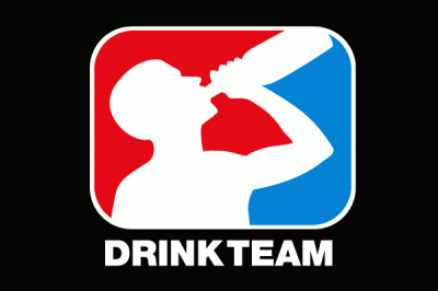 DRINK TEAM O EL ATAQUE DE LOS CLONES